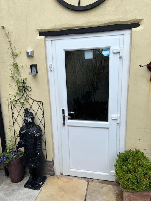 The Hanging Gate Coach House Telford Extérieur photo