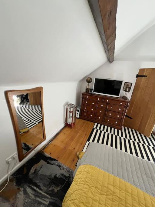 The Hanging Gate Coach House Telford Extérieur photo