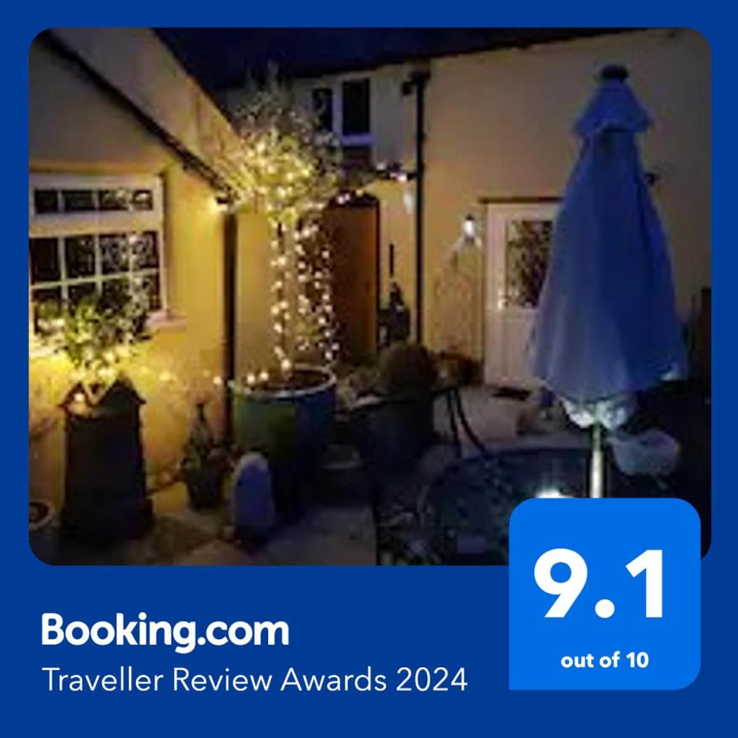 The Hanging Gate Coach House Telford Extérieur photo